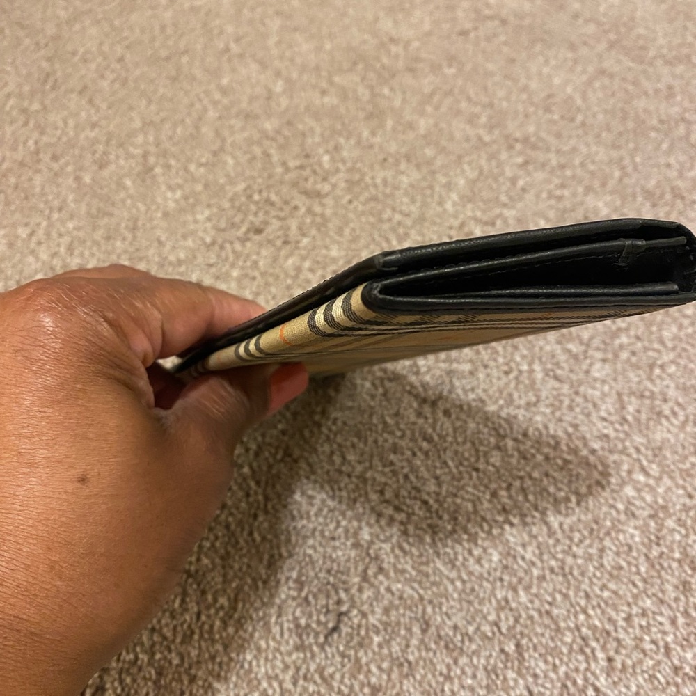 Burberrys long wallet - Picture 4 of 12